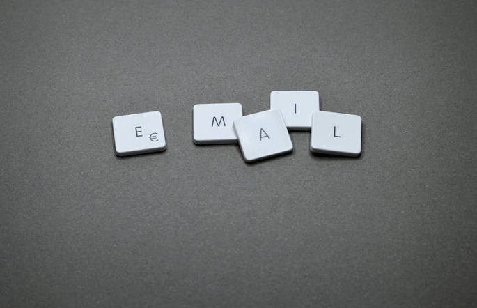 郵件群發（在CRM客戶管理軟件中群發郵件）